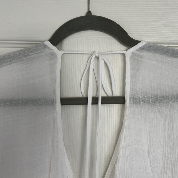 EUC: LULU’S Breezy Behavior White Dolman Top - Picture 12 of 15